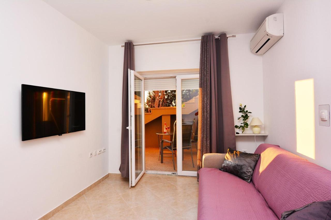 Villa Mirta Tisno Esterno foto