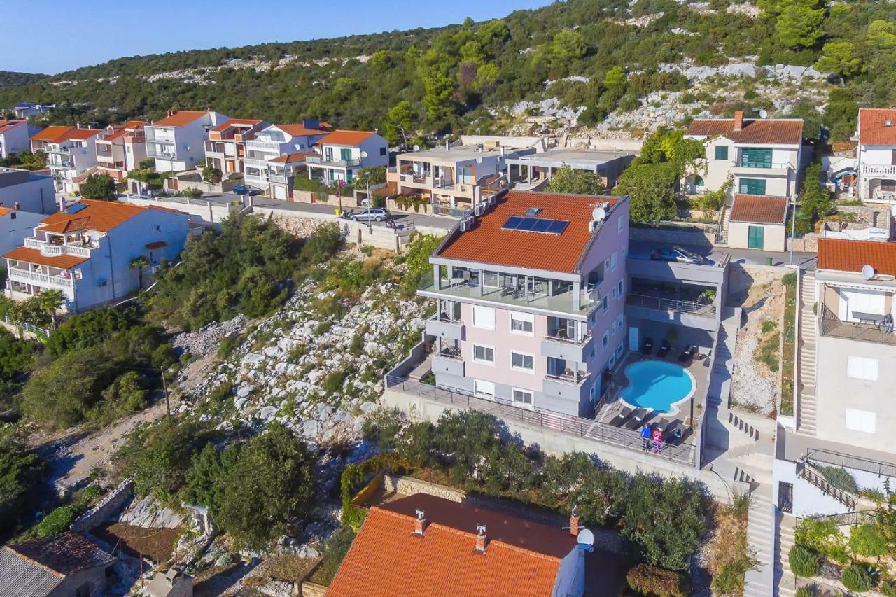 Villa Mirta Tisno Esterno foto